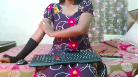 Divya online show from January 3, 8:43 am