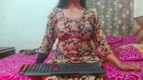 Divya online show from February 12, 2:03 am