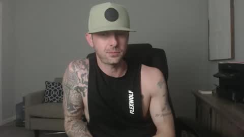 lovehatlovers online show from March 11, 8:31 am