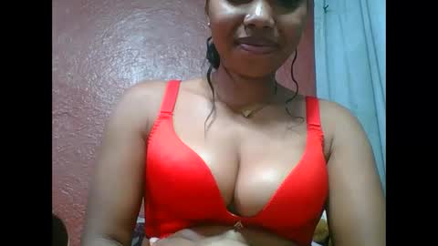 Snapshot of loveinlife750427 chatting on September 26, 6:17 am loveinlife750427 online show from September 26, 6:17 am