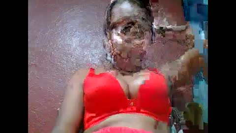 Snapshot of loveinlife750427 chatting on September 28, 5:13 am loveinlife750427 online show from September 28, 5:13 am