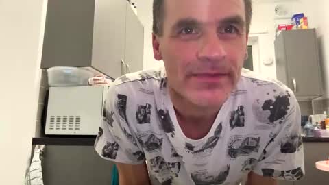 getnaked123 online show from November 23, 2:33 am