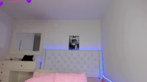 Val online show from October 30, 1:29 am