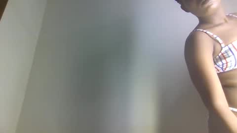 lovelbrownie online show from November 13, 8:41 pm