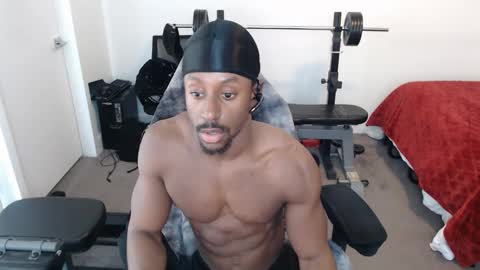 Snapshot of loveleexd21 chatting on September 25, 10:35 pm loveleexd21 online show from September 25, 10:35 pm