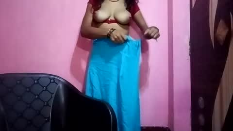 Snapshot of lovelife__stone chatting on July 7, 7:23 am lovelife__stone online show from July 7, 7:23 am