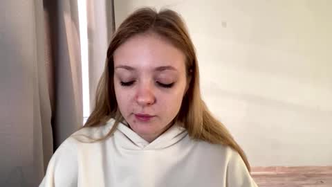 Ella online show from February 11, 6:07 am