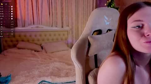 Laura online show from December 20, 1:43 pm