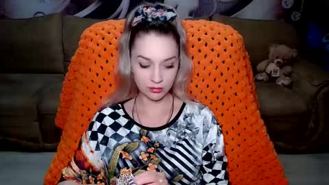 private open online show from December 10, 5:11 pm