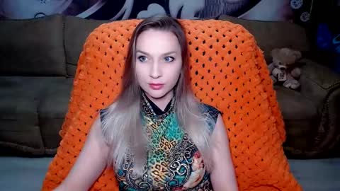 private open online show from December 15, 4:04 pm
