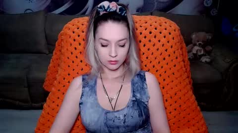 private open online show from January 3, 4:59 pm