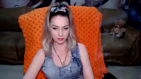 private open online show from February 18, 2:38 pm