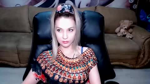 private open online show from March 9, 4:55 pm