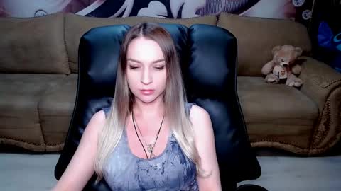 private open online show from March 10, 4:35 pm
