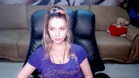 private open online show from March 31, 5:13 pm