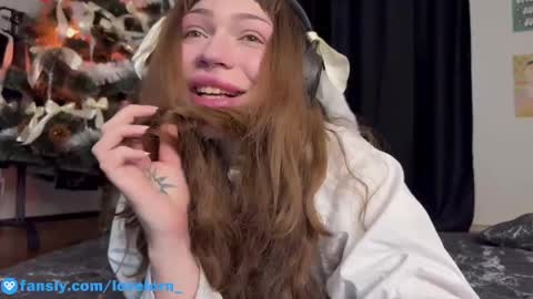 Elsa online show from December 20, 9:11 am