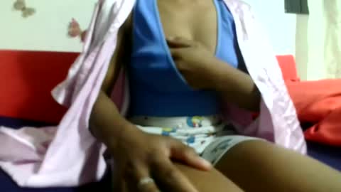 Lovely 8 online show from July 25, 3:04 am