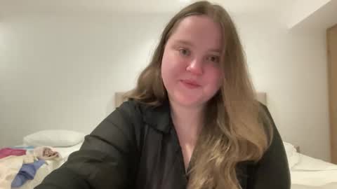 Alice online show from September 12, 1:55 pm
