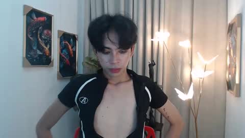 Snapshot of lovely_alwina chatting on March 25, 4:46 pm alwina online show from March 25, 4:46 pm