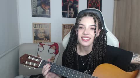 Cassie online show from December 3, 7:32 am