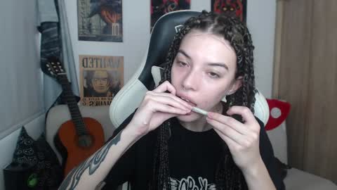 Cassie online show from December 3, 9:12 pm