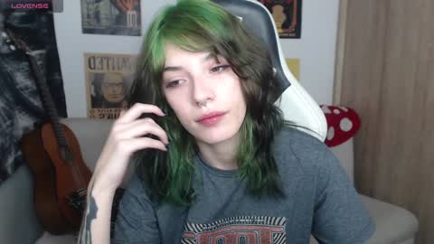 Cassie online show from December 8, 12:51 am