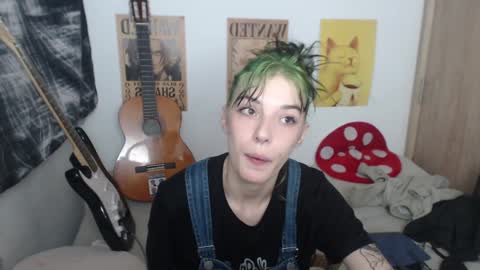 Cassie online show from December 16, 6:10 am