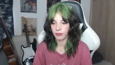 Cassie online show from December 16, 9:20 pm