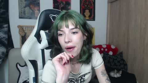 Cassie online show from January 6, 2:37 am