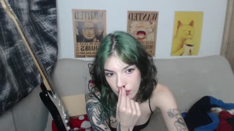 Cassie online show from January 7, 1:38 am