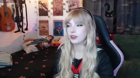 Cassie online show from June 17, 11:38 pm