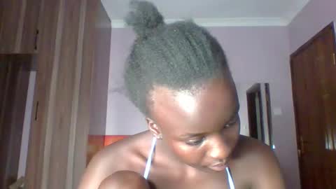 Snapshot of lovely_choco chatting on September 28, 6:24 pm Choco online show from September 28, 6:24 pm