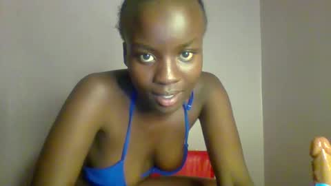 Snapshot of lovely_choco chatting on November 14, 8:07 pm Choco online show from November 14, 8:07 pm