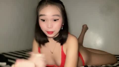 lovely_cittie18 online show from December 15, 2:21 pm