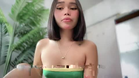 lovely_cittie18 online show from April 29, 2:59 am