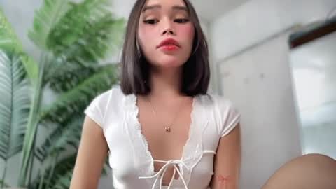 lovely_cittie18 online show from May 2, 4:06 am