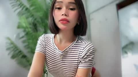 lovely_cittie18 online show from May 7, 3:45 am