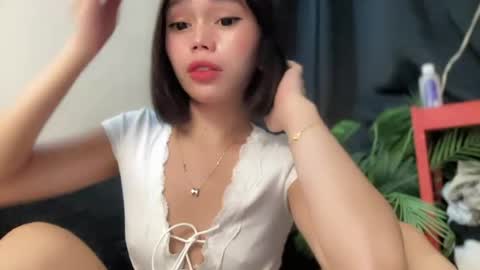 lovely_cittie18 online show from May 25, 1:17 pm