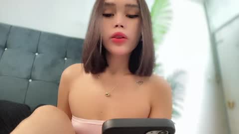 lovely_cittie18 online show from July 31, 2:44 am