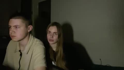 lovely_couple00 online show from February 14, 7:43 pm