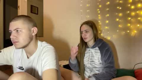 lovely_couple00 online show from March 25, 10:38 pm