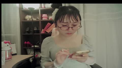 DANA KIM online show from March 13, 3:40 pm