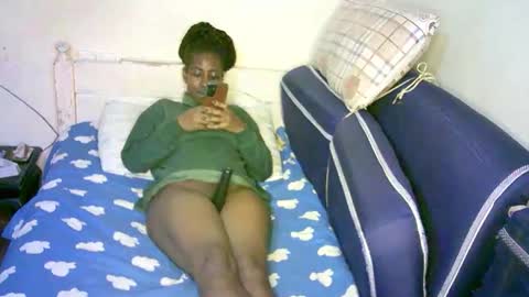 lovely_ebonies2 online show from March 1, 6:54 pm