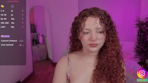 Snapshot of lovely_emma18 chatting on April 27, 2:04 pm Emma online show from April 27, 2:04 pm