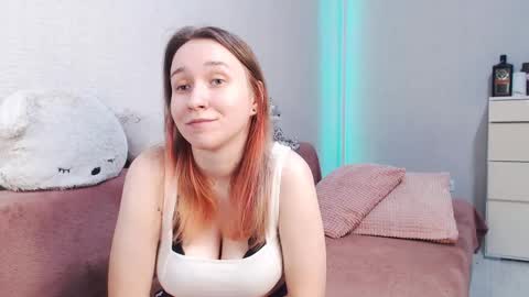 Lovely Hayley online show from May 28, 9:12 pm