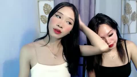 Snapshot of lovely_jasleen chatting on May 8, 6:52 am lovely_jasleen online show from May 8, 6:52 am