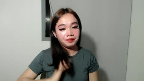 Snapshot of lovely_lianne chatting on July 5, 4:19 am lovely_lianne online show from July 5, 4:19 am