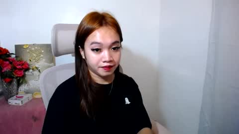 Snapshot of lovely_lianne chatting on July 16, 1:33 am lovely_lianne online show from July 16, 1:33 am