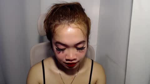 Snapshot of lovely_lianne chatting on July 24, 7:39 am lovely_lianne online show from July 24, 7:39 am