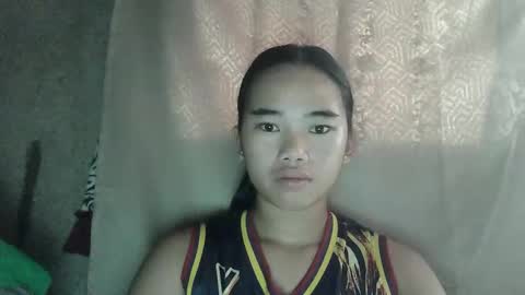 Snapshot of lovely_marie572336 chatting on February 15, 12:29 am lovely_marie572336 online show from February 15, 12:29 am